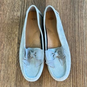 UGG suede loafer with bow size 12